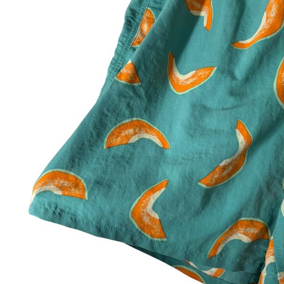 Patagonia Women's 5 In. Baggies Green Melon Print XL Rare Hike Camp Outdoor - Picture 4 of 9